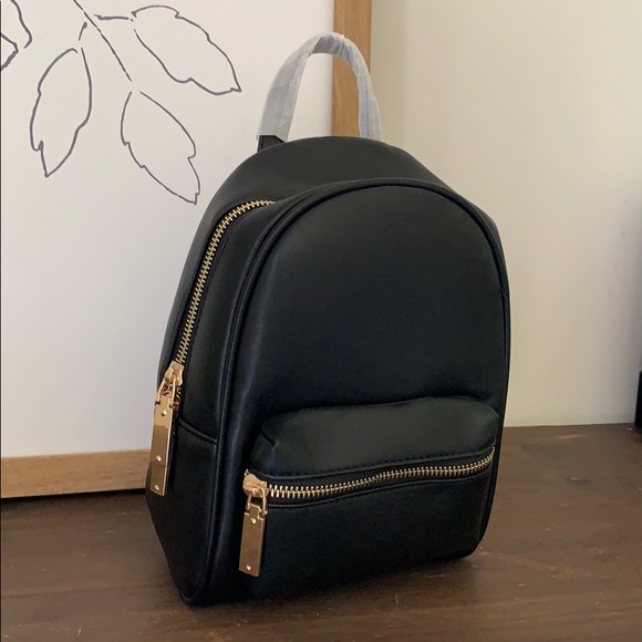 Lulus Handbags - NWT Black Mini Backpack - Vegan Leather Lulus